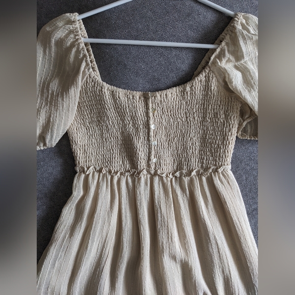 Smocked vanilla mini dress - Picture 2 of 4